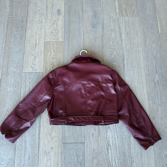 Burgundy cropped leather jacket - Picture 4 of 5